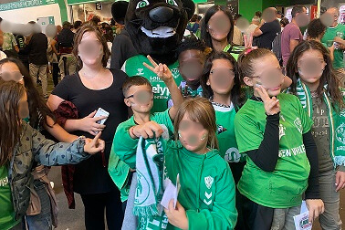 TOUS DERRIERES LES VERTS !